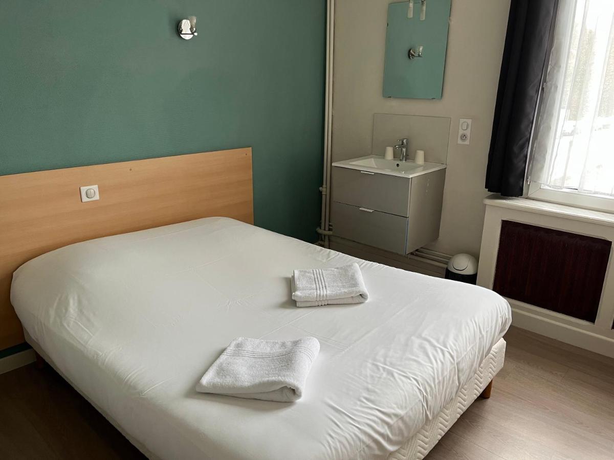 Aux Bons Amis Hotell Reims Eksteriør bilde