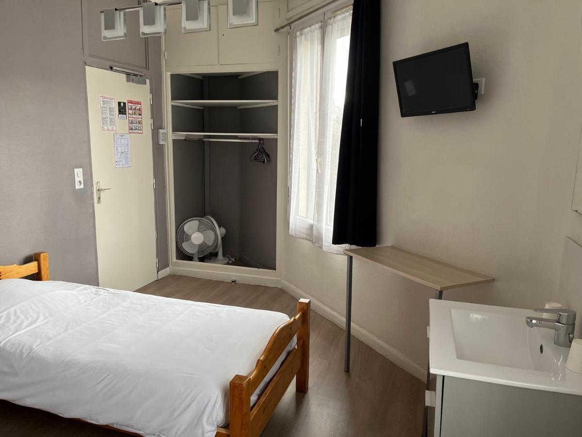 Aux Bons Amis Hotell Reims Eksteriør bilde